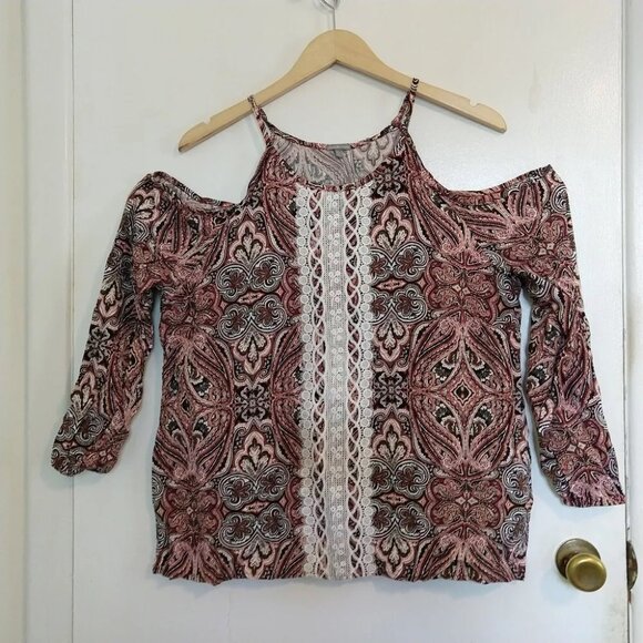 Paisley Tapestry Print Cold Shoulder Lace Trim Front Top Charlotte Russe L Boho - Picture 1 of 6